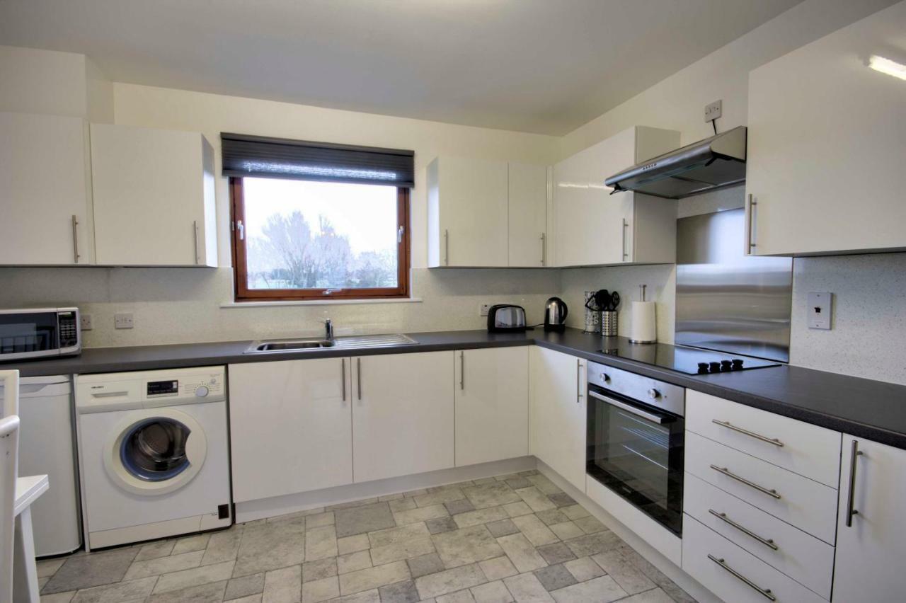 Riviera, The Moorings, Nairn Apartment Екстериор снимка